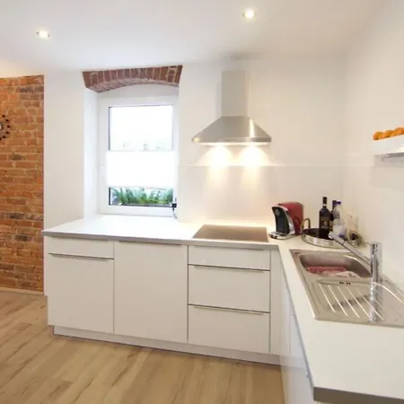 Helle Und Moderne Mit Terrasse By Interhome شقة Crostau